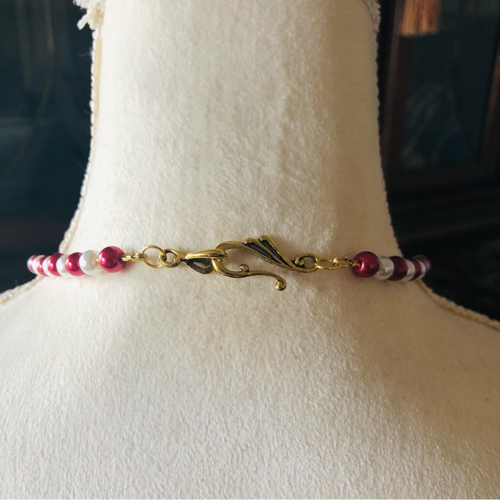 Handcrafted Repurpose Painted Shell Medallion Pen… - image 8